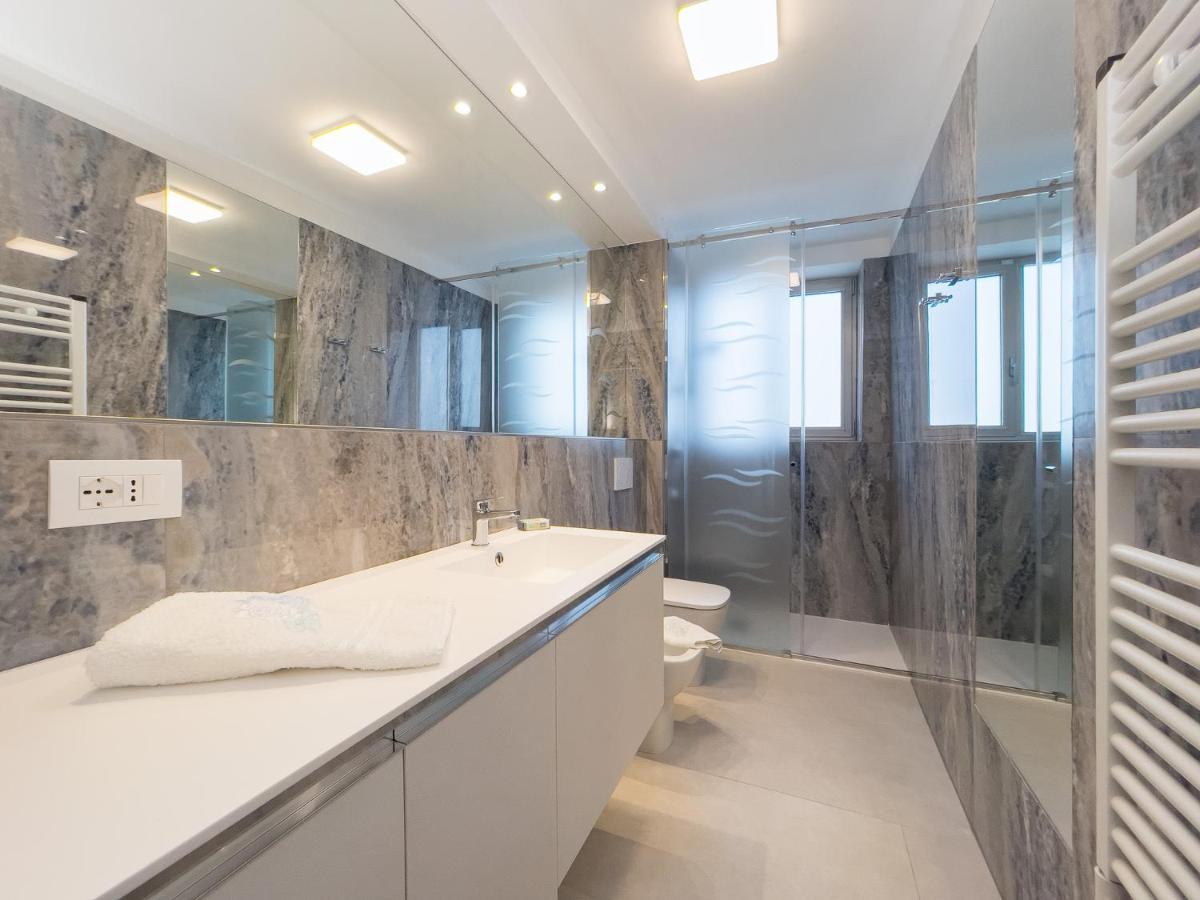 Nashira Apartments Lignano Sabbiadoro Zewnętrze zdjęcie